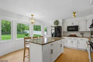 23 Smithfield Dr, Springfield, NJ 07081 - Photo 8