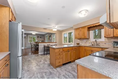 2 Mountain View Rd, Readington, NJ 08889 - Photo 16