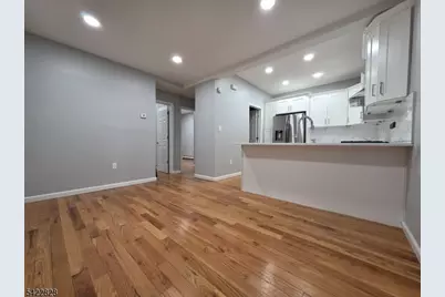 586 N 11th St #1, Newark, NJ 07107 - Photo 4