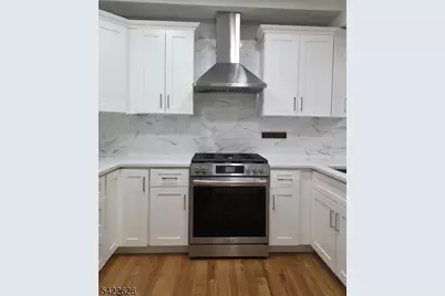 586 N 11th St #1, Newark, NJ 07107 - Photo 2