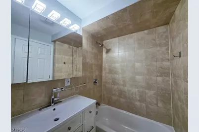 586 N 11th St #1, Newark, NJ 07107 - Photo 8