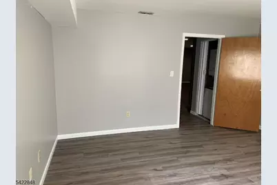 1702 Edison Glen Ter, Edison, NJ 08837 - Photo 4
