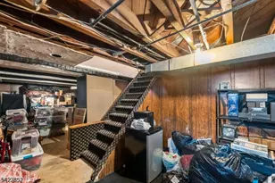 195 Emerson Ave, Paterson, NJ 07502 - Photo 30