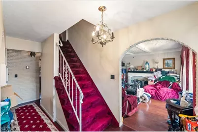 195 Emerson Ave, Paterson, NJ 07502 - Photo 12