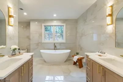 24 Cliffside Dr, Livingston, NJ 07039 - Photo 24