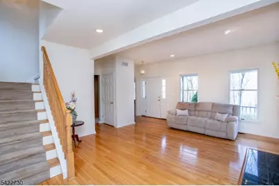 17 Cottage St, Lambertville, NJ 08530 - Photo 8