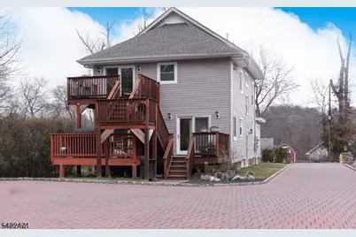 22 Personette St-Unit #1, Cedar Grove, NJ 07009 - Photo 2