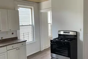 142 Hudson St, Newark, NJ 07103 - Photo 4