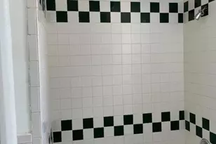 142 Hudson St, Newark, NJ 07103 - Photo 6