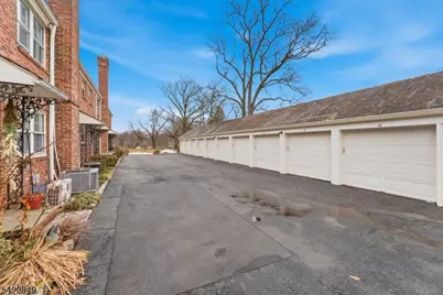 260 Walnut St #9, Westfield, NJ 07090 - Photo 28