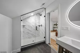 5 Essex Rd, Maplewood, NJ 07040 - Photo 16