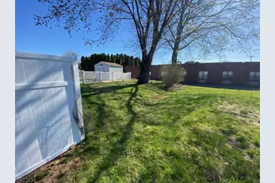 842 Mill St, Phillipsburg, NJ 08865 - Photo 16