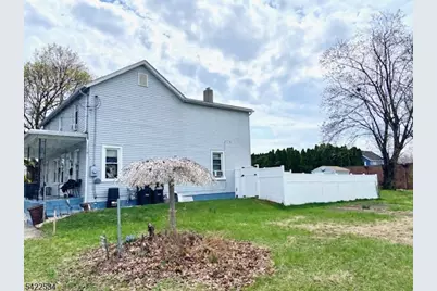 842 Mill St, Phillipsburg, NJ 08865 - Photo 2