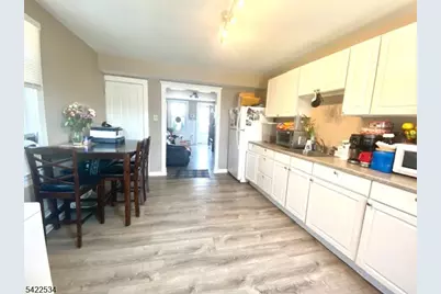 842 Mill St, Phillipsburg, NJ 08865 - Photo 10