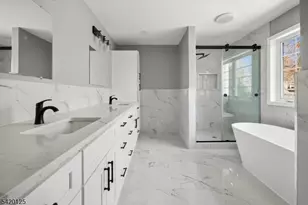 246 Fawn Ridge, Mountainside, NJ 07092 - Photo 18