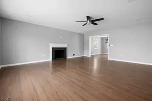 246 Fawn Ridge, Mountainside, NJ 07092 - Photo 4