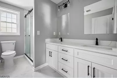 246 Fawn Rdg, Mountainside, NJ 07092 - Photo 24