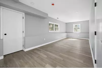 246 Fawn Rdg, Mountainside, NJ 07092 - Photo 26