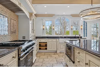 54 Hamilton Dr, North Caldwell, NJ 07006 - Photo 12