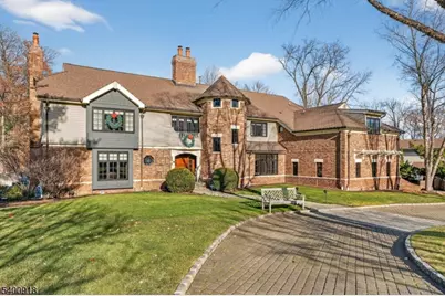 54 Hamilton Dr, North Caldwell, NJ 07006 - Photo 4