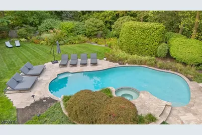 54 Hamilton Dr, North Caldwell, NJ 07006 - Photo 6