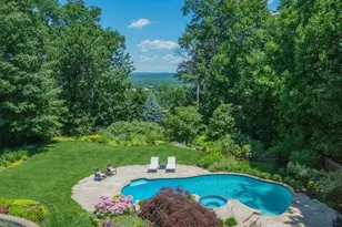 54 Hamilton Dr, North Caldwell, NJ 07006 - Photo 2
