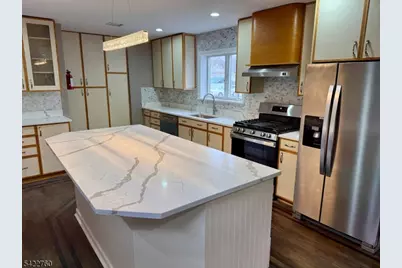 1691 Stuyvesant Ave #B, Union Township, NJ 07083 - Photo 6