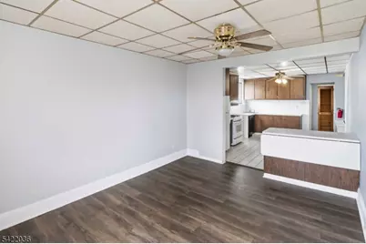 36 Edison St, Bloomfield, NJ 07003 - Photo 2