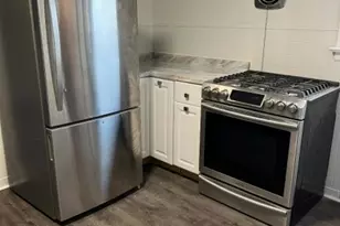 36 Edison St, Bloomfield, NJ 07003 - Photo 2