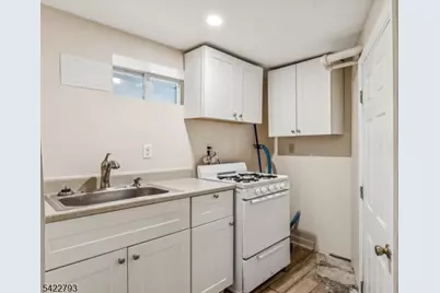 21 Ellington St, East Orange, NJ 07017 - Photo 28