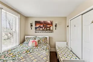 21 Ellington St, East Orange, NJ 07017 - Photo 20