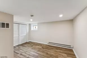 21 Ellington St, East Orange, NJ 07017 - Photo 26