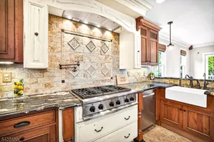 22 Vine St, Nutley, NJ 07110 - Photo 6