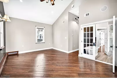 22 Vine St, Nutley, NJ 07110 - Photo 28