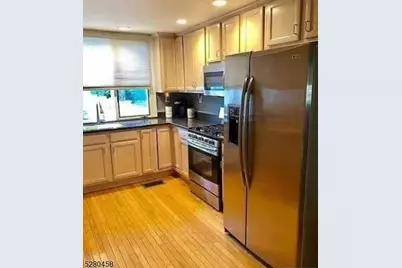 14 Baywood Ave, Wayne, NJ 07470 - Photo 8