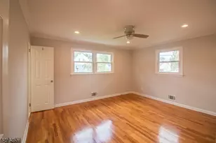 2 Kemp Dr, Springfield, NJ 07081 - Photo 12