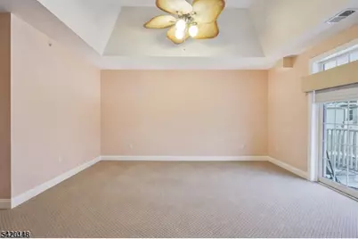 1010 Holly Ln #10, Cedar Grove, NJ 07009 - Photo 10