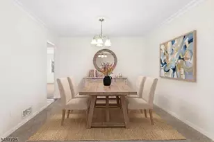 28 Wareham Ct, Scotch Plains Township, NJ 07076 - Photo 6