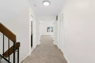 28 Wareham Ct, Scotch Plains Township, NJ 07076 - Photo 14