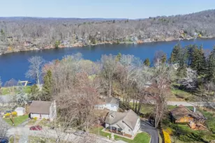 255 Sussex Ave, Andover Township, NJ 07860 - Photo 24