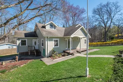 255 Sussex Ave, Andover Township, NJ 07860 - Photo 22