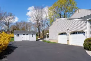 10 Hoagland Dr, Montgomery Township, NJ 08502 - Photo 26