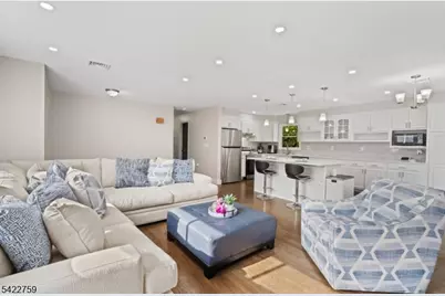 13 Hunters Ln, Byram Township, NJ 07821 - Photo 6