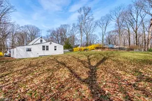 19 Homestead Rd, Jefferson Township, NJ 07849 - Photo 22