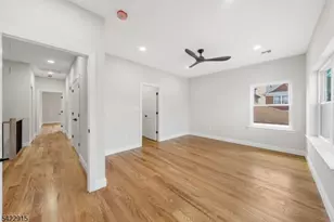 540 Muriel Pkwy, Elizabeth, NJ 07208 - Photo 14