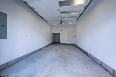 540 Muriel Pkwy, Elizabeth, NJ 07208 - Photo 28