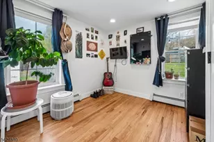 25 Railroad Ave, Califon, NJ 07830 - Photo 14