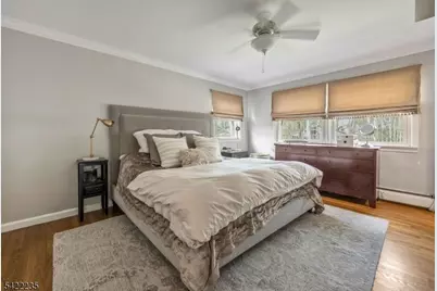 9 Oxford Dr, Livingston, NJ 07039 - Photo 20