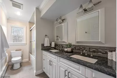 9 Oxford Dr, Livingston, NJ 07039 - Photo 24