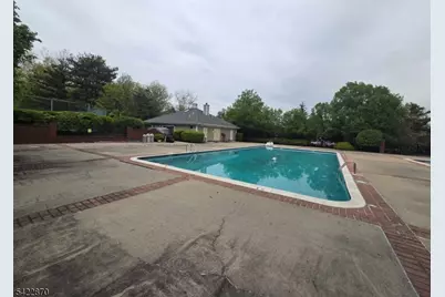 9 Ruby Ct, Franklin Township, NJ 08823 - Photo 14